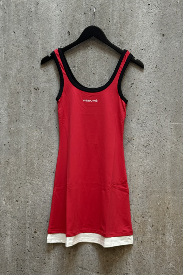 AlbaRS Dress – Multi Red – Résumé
